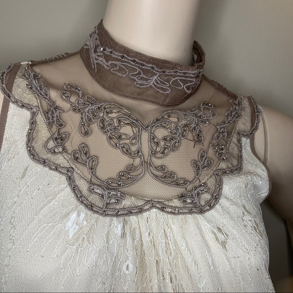 ALTAR’D STATE│White Lace appliqué Dress - Picture 2 of 5